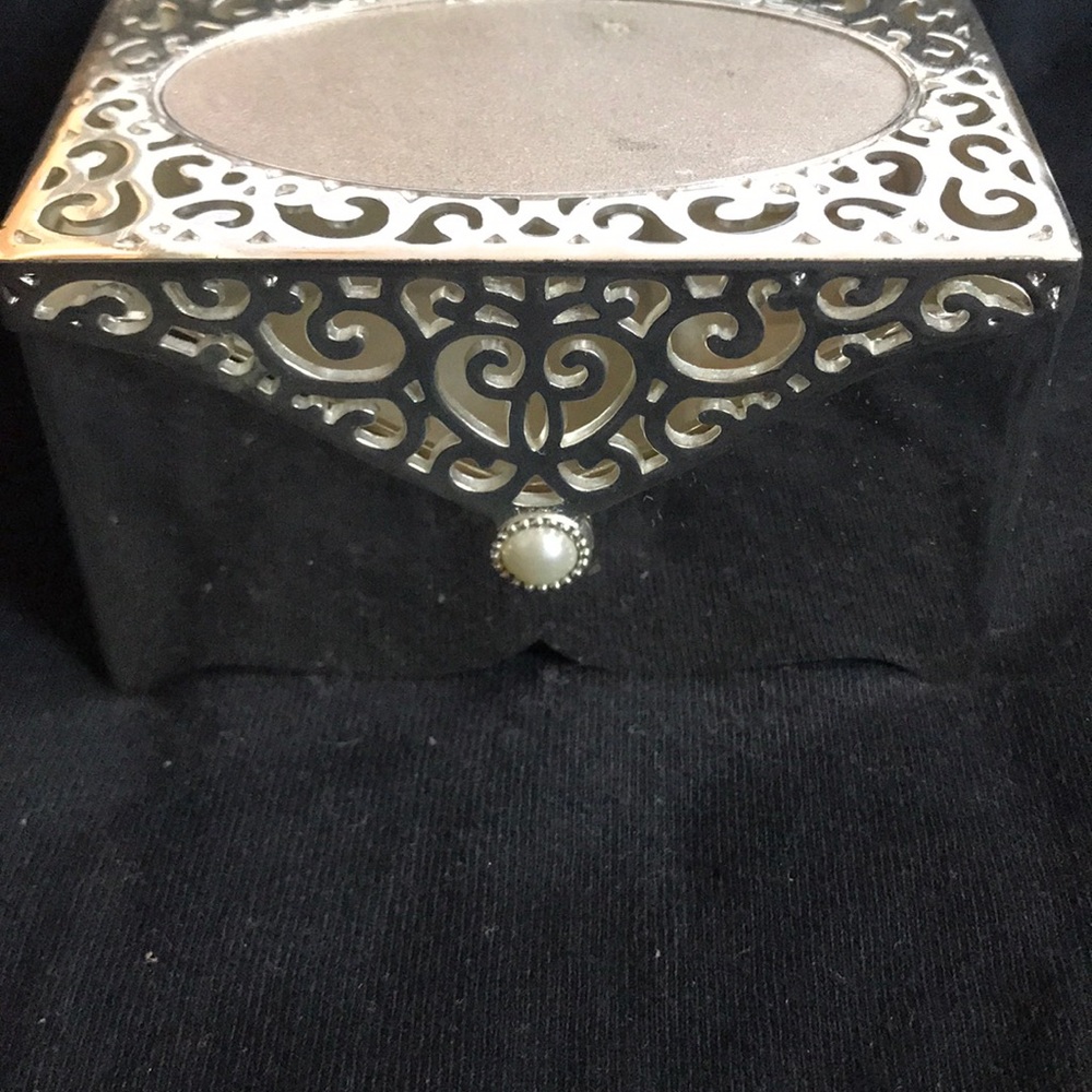 Small jewelry box 💕💍